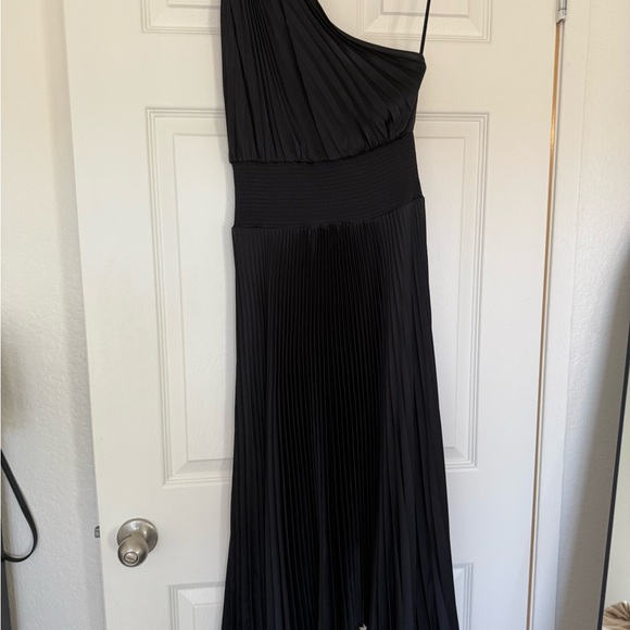 ALC RUBY DRESS - Picture 4 of 6